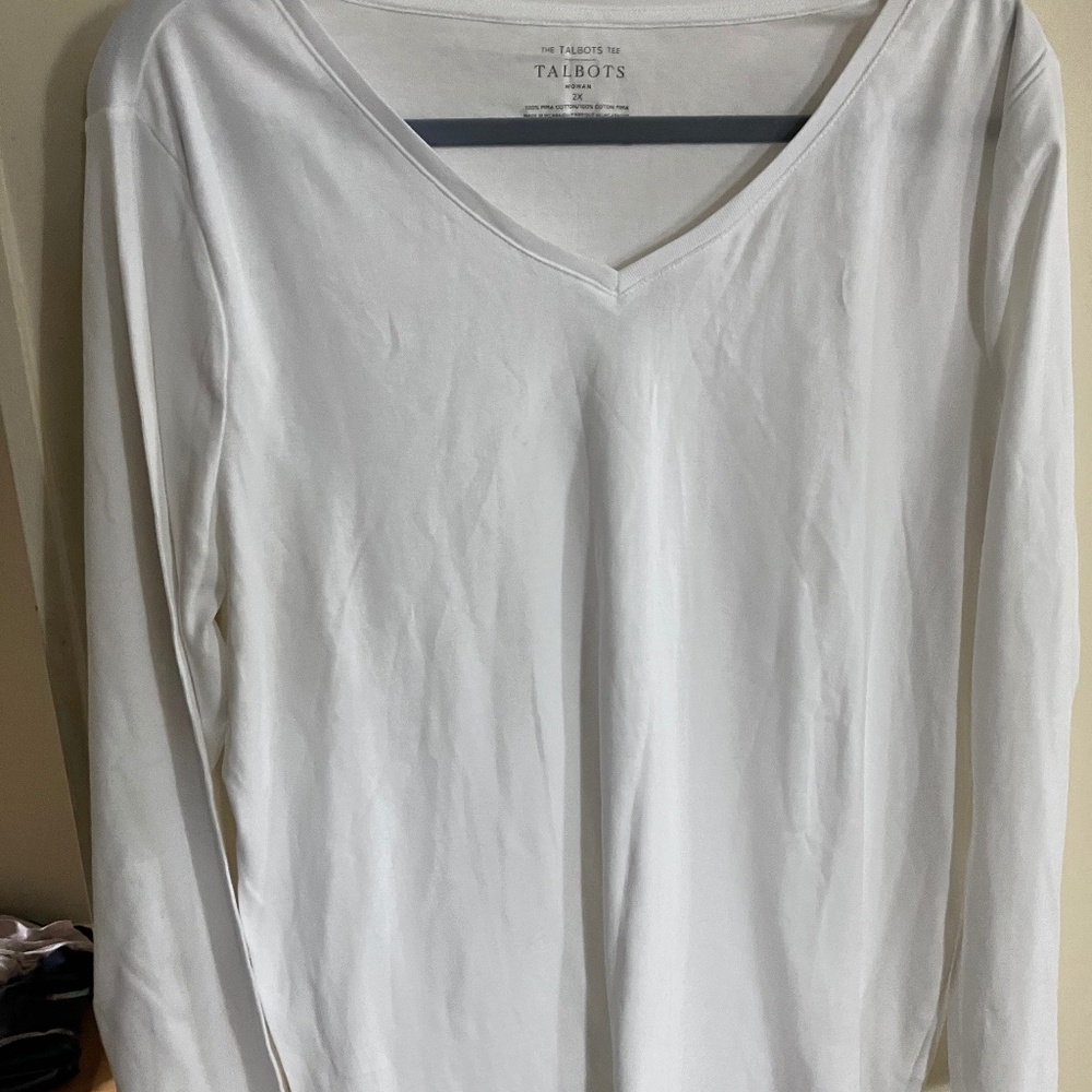 Classic Talbots long sleeve tee